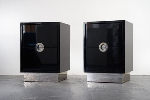 Pair of Minimalist High-Gloss Black Lacquer Nightstands (photo 2)